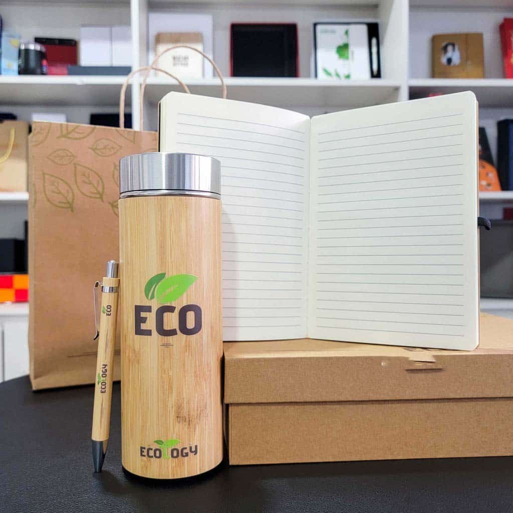ECO1-set-qua-tang-so-tay-but-tre-binh-giu-nhiet-tre-eco1-qua-tang-than-thien-moi-truong-qua-tang-doanh-nghiep-introngdongvn-3
